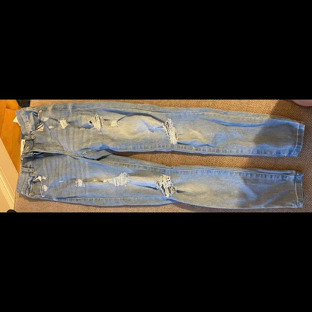 Light Ripped Jeans
